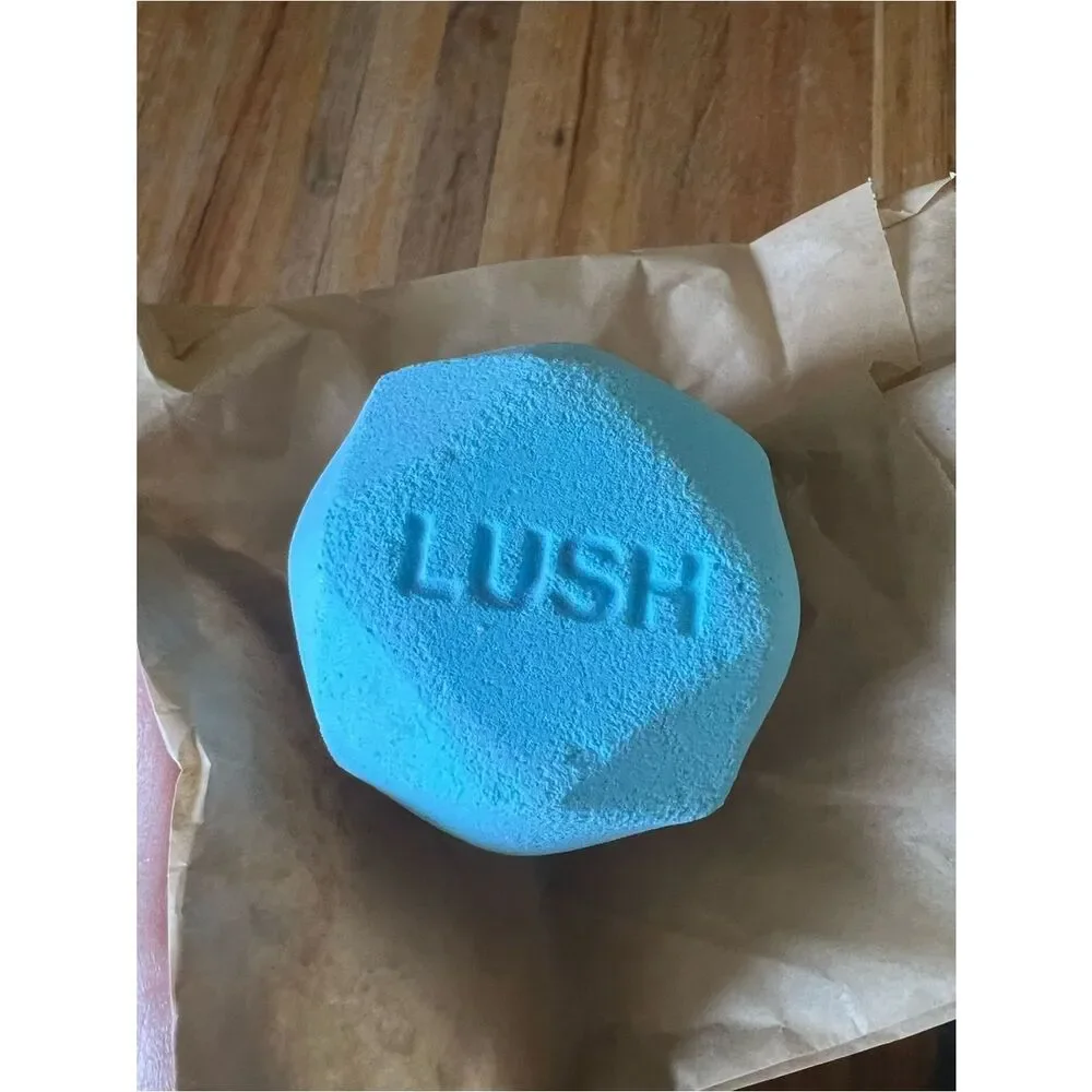 Lush Brother Moon Bath Bomb World Bath Bomb Day Exclusive 6.7 oz NEW